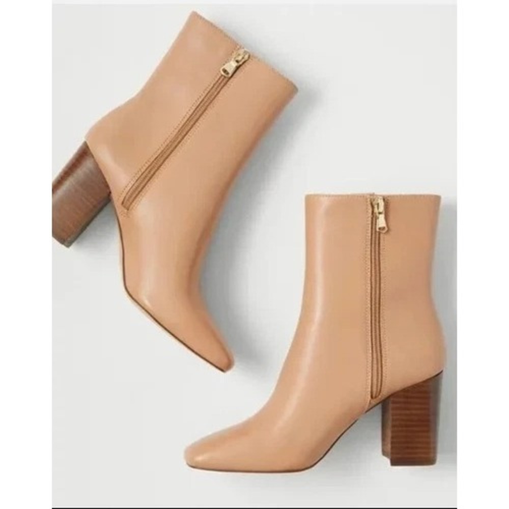 Ann Taylor North Leather Booties Square Toe Block Heel Ankle Boots Size 7.5M
